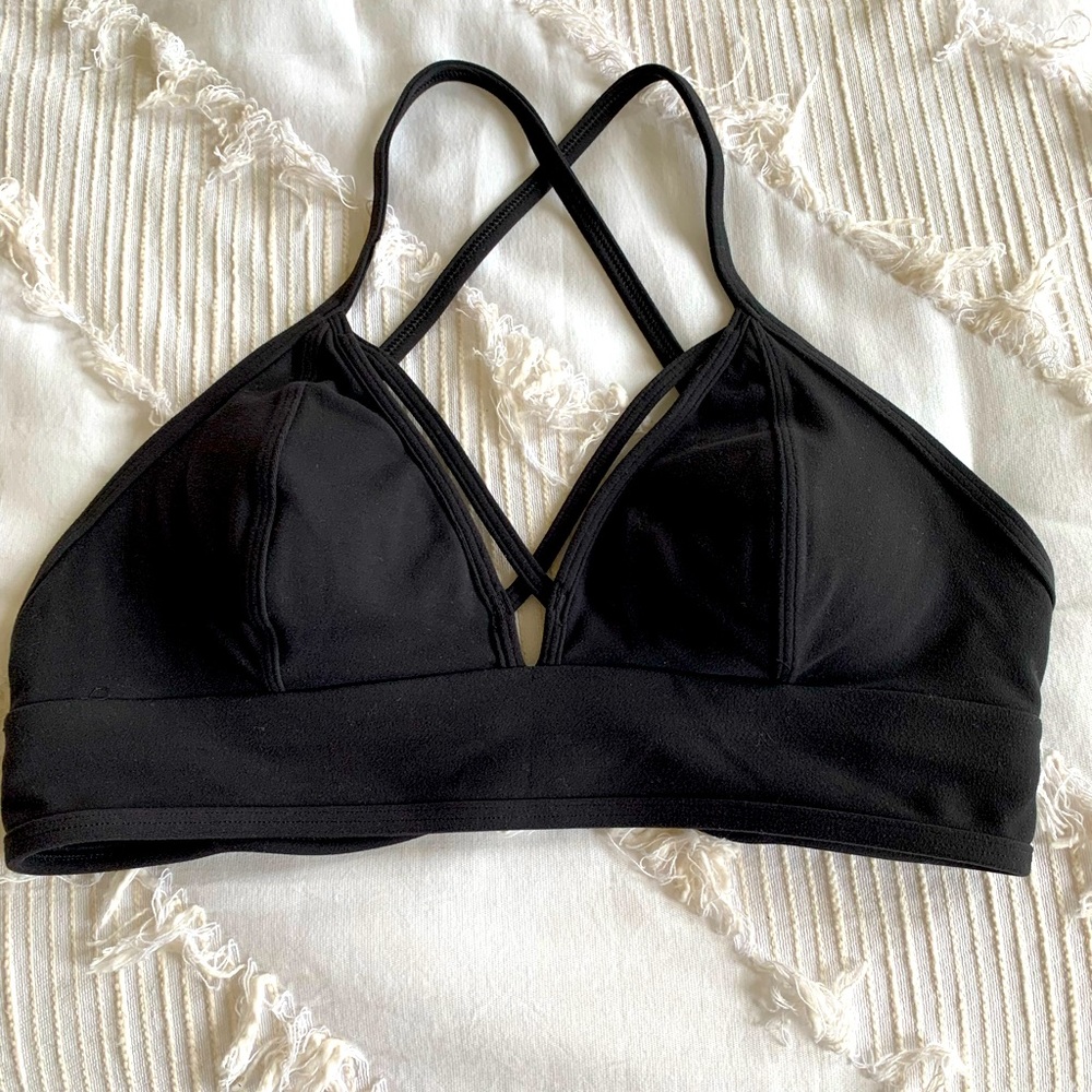 Lululemon size 10 all occasion sports bra.